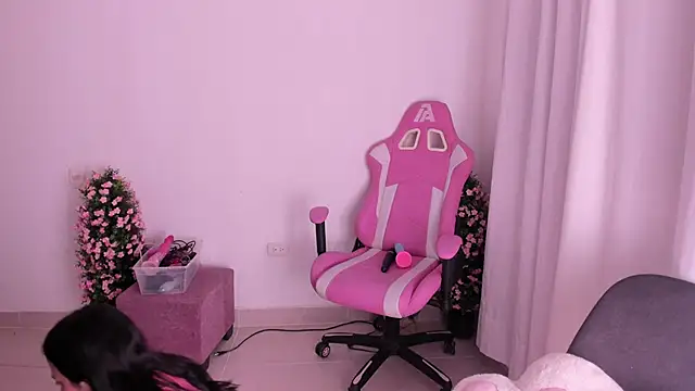 Snapshot of keissy_rincon_ chatting on December 5, 2025, 1:16 am keissy rincon online show from December 5, 2025, 1:16 am