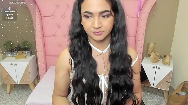 Snapshot of Andrys_ chatting on January 13, 2025, 11:38 pm Andrys online show from January 13, 2025, 11:38 pm