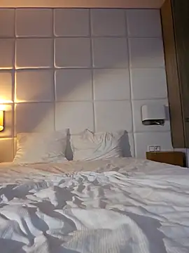 d1ckend online show from October 4, 2025, 9:38 pm