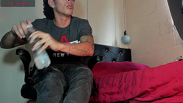 FuckHardlove online show from September 26, 2025, 6:15 pm