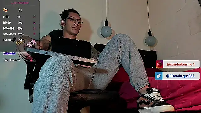 FuckHardlove online show from September 25, 2025, 2:50 am