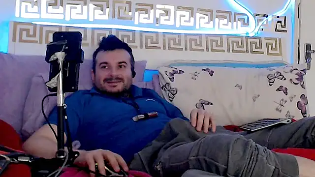 Snapshot of erotico69xxx chatting on October 29, 2025, 12:48 pm erotico69xxx online show from October 29, 2025, 12:48 pm