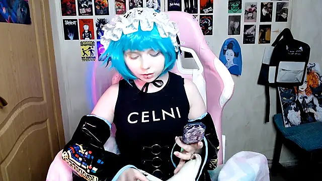 Usagi Blush  online show from September 27, 2025, 10:38 pm