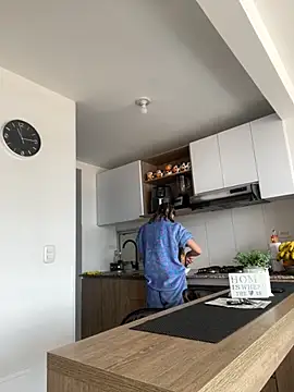 Ameellie online show from September 19, 2025, 3:49 pm