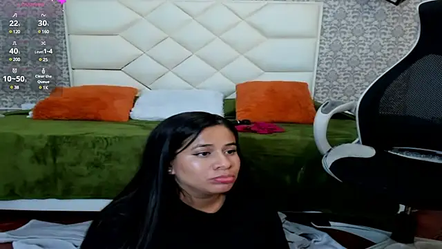 Snapshot of BiancaFlower chatting on December 23, 2024, 10:23 pm BiancaFlower online show from December 23, 2024, 10:23 pm