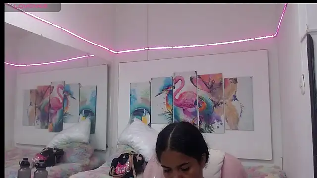 alegriamartinez online show from October 31, 2025, 7:32 pm