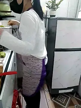I AM NOT A SLUT online show from March 3, 2025, 3:05 am