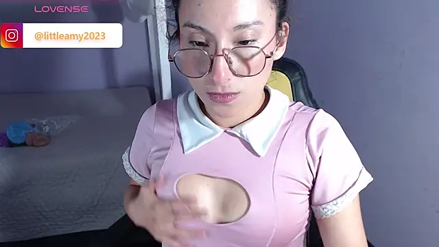 little  amy  online show from March 20, 2025, 1:46 am