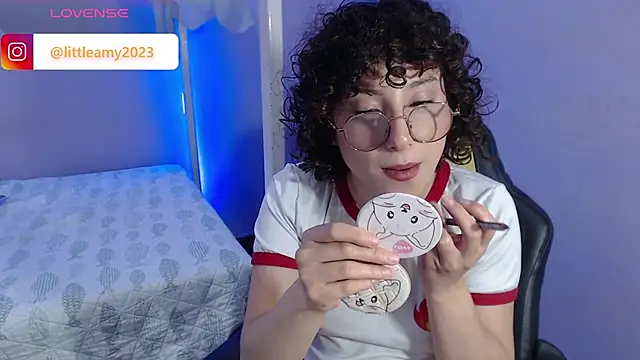 little  amy  online show from February 15, 2025, 10:52 pm