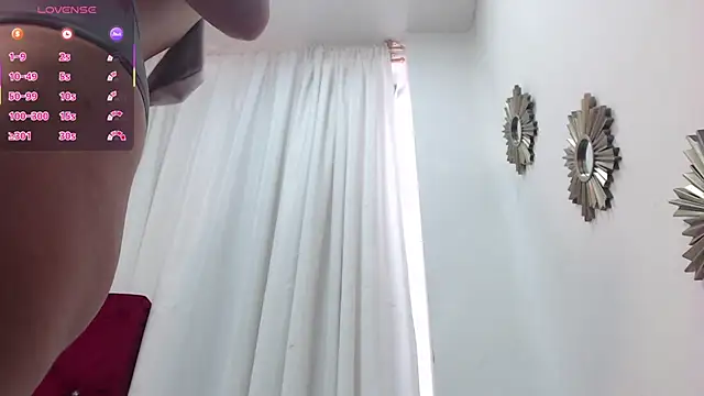 little  amy  online show from October 14, 2025, 9:04 pm