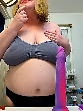 virgieblanca online show from April 13, 2026, 2:48 am