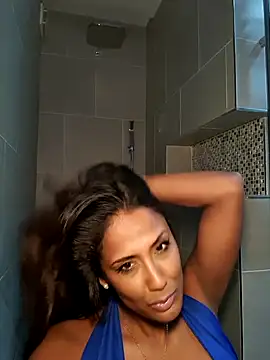 Snapshot of ShanialaFrancaise chatting on September 24, 2025, 11:17 am ShanialaFrancaise online show from September 24, 2025, 11:17 am