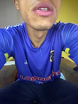 MoiseXxx 777 online show from October 11, 2025, 12:22 am