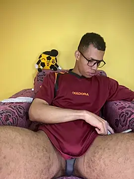 MoiseXxx 777 online show from February 12, 2025, 9:52 am