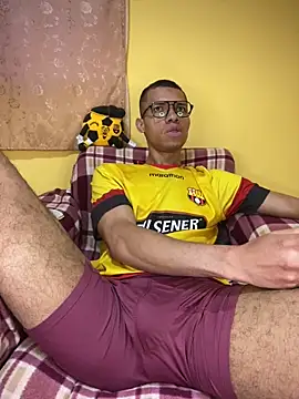 MoiseXxx 777 online show from December 28, 2024, 9:42 am
