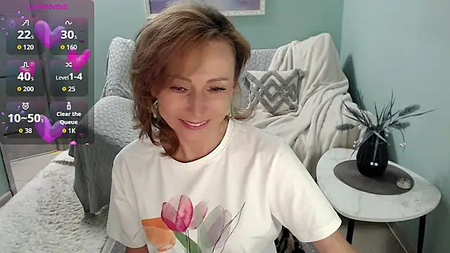 HornyMilf 777 online show from October 4, 2025, 6:37 am