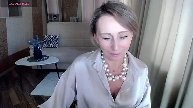 HornyMilf 777 online show from February 10, 2025, 5:14 am