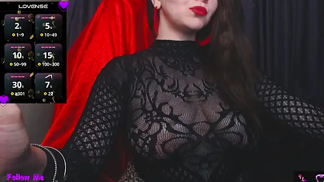 Snapshot of mia-joy chatting on October 7, 2025, 8:32 pm mia-joy online show from October 7, 2025, 8:32 pm