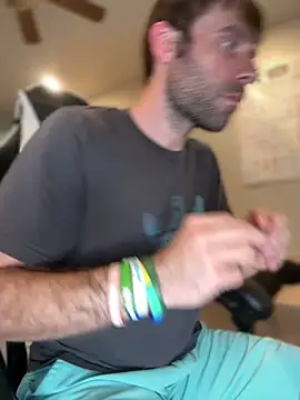 Snapshot of 4kUsh2Fashion0 chatting on September 15, 2025, 7:14 pm 4kUsh2Fashion0 online show from September 15, 2025, 7:14 pm