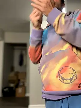 Snapshot of 4kUsh2Fashion0 chatting on October 20, 2025, 2:39 pm 4kUsh2Fashion0 online show from October 20, 2025, 2:39 pm