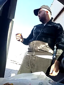 florin421 online show from April 5, 2026, 6:09 am