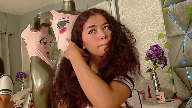 Snapshot of Angela_lovee chatting on September 27, 2025, 12:55 pm Angela lovee online show from September 27, 2025, 12:55 pm