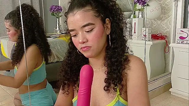 Angela lovee online show from February 12, 2025, 3:16 pm