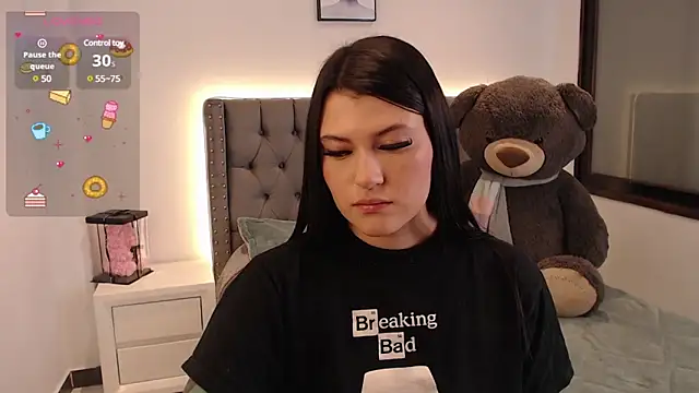 Snapshot of Nicols66 chatting on March 8, 2025, 12:11 am Nicols66 online show from March 8, 2025, 12:11 am