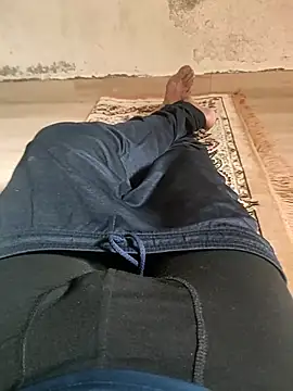 Snapshot of samlord261 chatting on October 22, 2025, 7:52 am samlord261 online show from October 22, 2025, 7:52 am