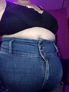 Snapshot of EllisW8 chatting on October 1, 2025, 10:41 am EllisW8 online show from October 1, 2025, 10:41 am