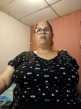 EllisW8 online show from February 25, 2025, 11:04 pm