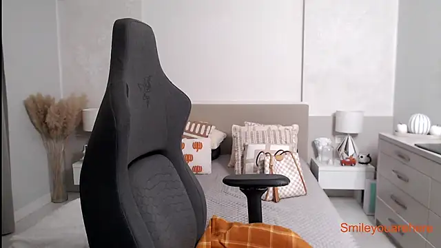 Snapshot of Smileyouarehere chatting on September 30, 2025, 1:55 am Smileyouarehere online show from September 30, 2025, 1:55 am