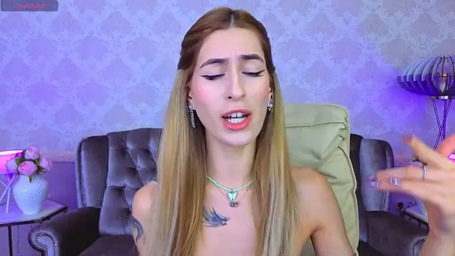 Snapshot of Sexy_Lava chatting on October 9, 2025, 6:14 am Sexy Lava online show from October 9, 2025, 6:14 am