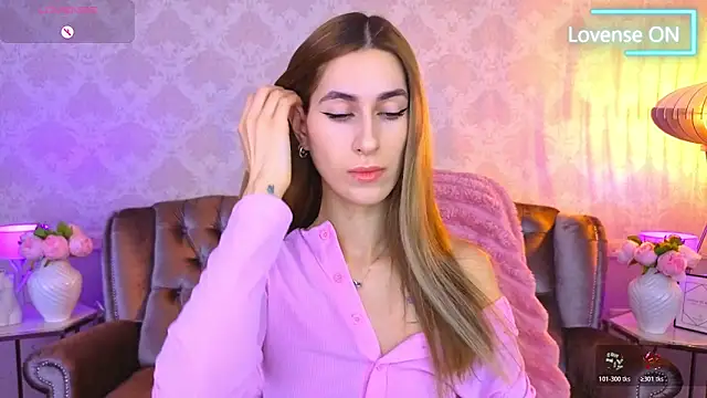 Sexy Lava online show from November 23, 2025, 6:56 am