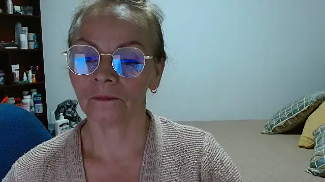 Snapshot of asleycavta chatting on March 3, 2025, 12:34 am asleycavta online show from March 3, 2025, 12:34 am