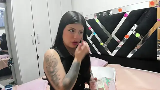 katery wok11 online show from April 3, 2026, 3:13 am