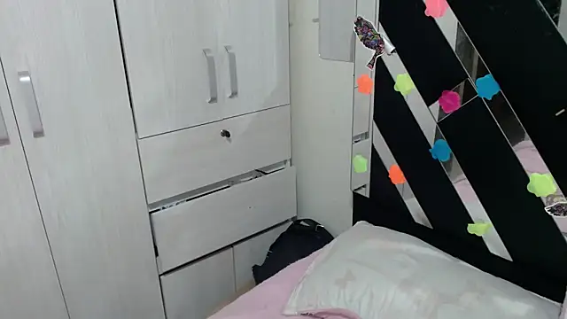 katery wok11 online show from September 25, 2025, 3:18 pm