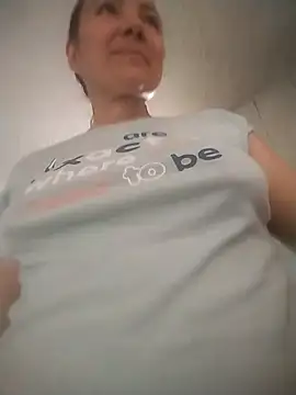 isabella goddess2023 online show from February 26, 2026, 4:18 pm