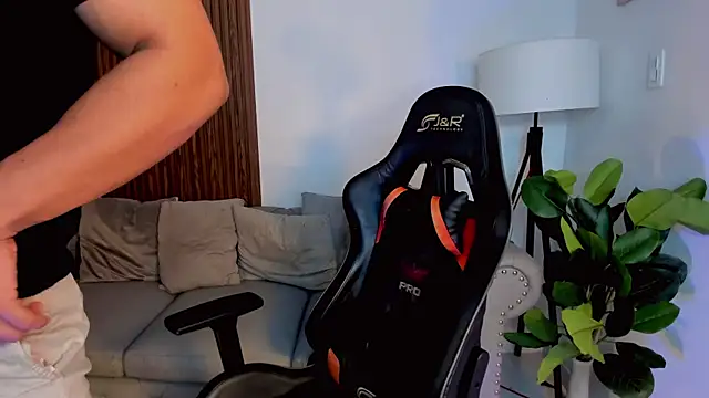 Snapshot of liam_collins21 chatting on September 25, 2025, 12:00 pm liam collins21 online show from September 25, 2025, 12:00 pm