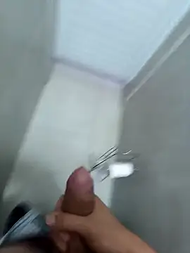 Snapshot of Brutao_ chatting on September 30, 2025, 7:53 pm Brutao  online show from September 30, 2025, 7:53 pm