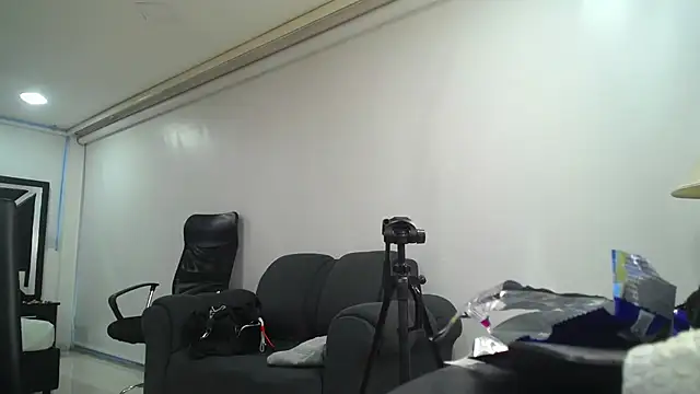 ananya sex1 online show from February 18, 2025, 11:22 am