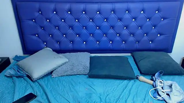 Snapshot of kiwii_nasty chatting on March 20, 2025, 2:40 am kiwii nasty online show from March 20, 2025, 2:40 am