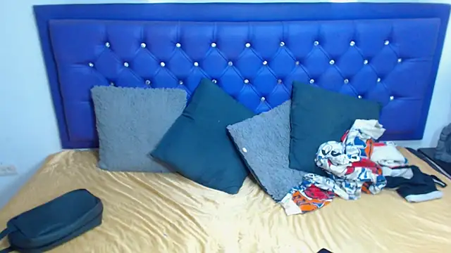 Snapshot of kiwii_nasty chatting on September 18, 2025, 11:19 pm kiwii nasty online show from September 18, 2025, 11:19 pm