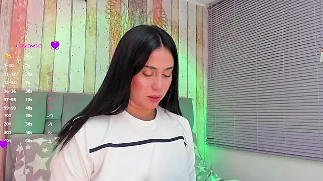 Gigi-bom online show from February 8, 2025, 12:17 am