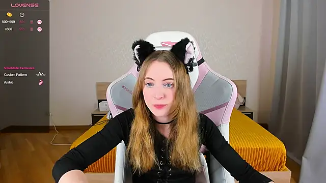 Cowell Adelina online show from November 3, 2025, 9:35 am