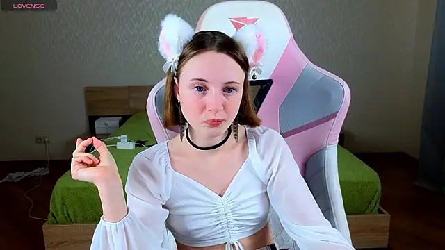 Cowell Adelina online show from March 1, 2026, 9:20 am