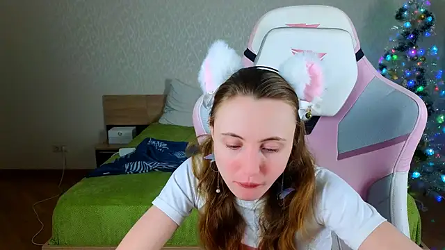 Cowell Adelina online show from December 23, 2025, 9:30 am