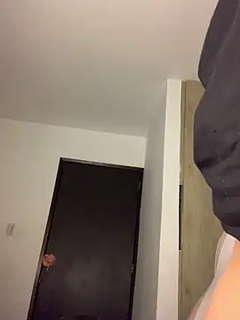 Alessiasex  online show from December 14, 2025, 10:37 pm