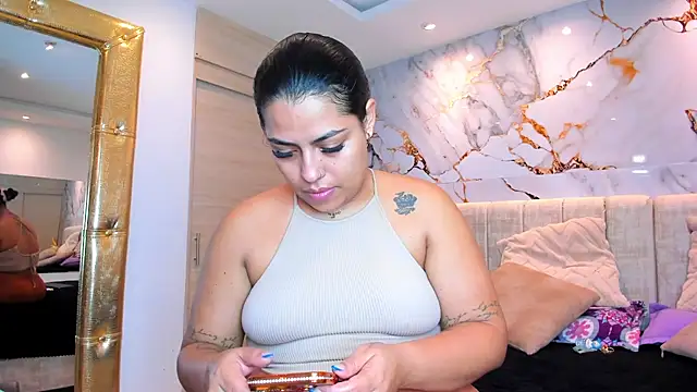 Snapshot of kiana_cream chatting on February 16, 2026, 11:42 am kiana cream online show from February 16, 2026, 11:42 am