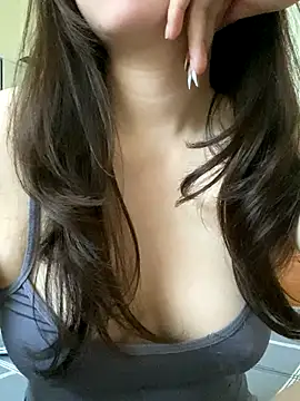 Snapshot of Ruby_bear chatting on October 3, 2025, 5:09 am Ruby bear online show from October 3, 2025, 5:09 am